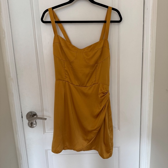 Reformation Mini Dress - Picture 7 of 9